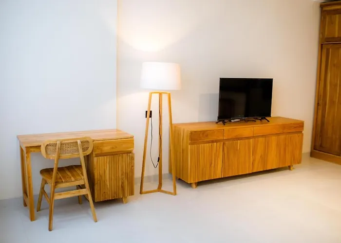 Jeka Escotel & Loft Aparthotel 4*
